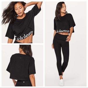 SOLD Cortes Crop Tee Expression Black